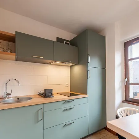 Le Boheme Apartment *